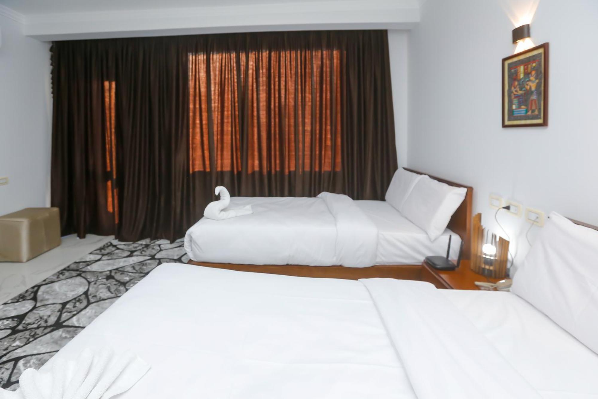 Kafret el-Gabal New Asser Hotel Pyramid מראה חיצוני תמונה
