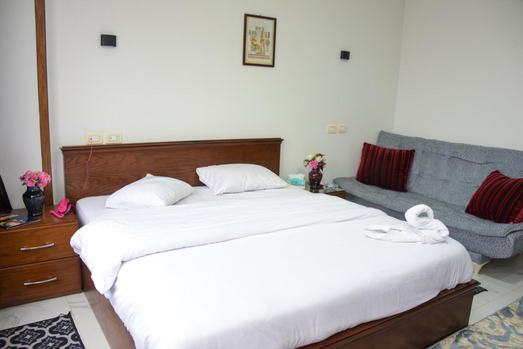 Kafret el-Gabal New Asser Hotel Pyramid מראה חיצוני תמונה