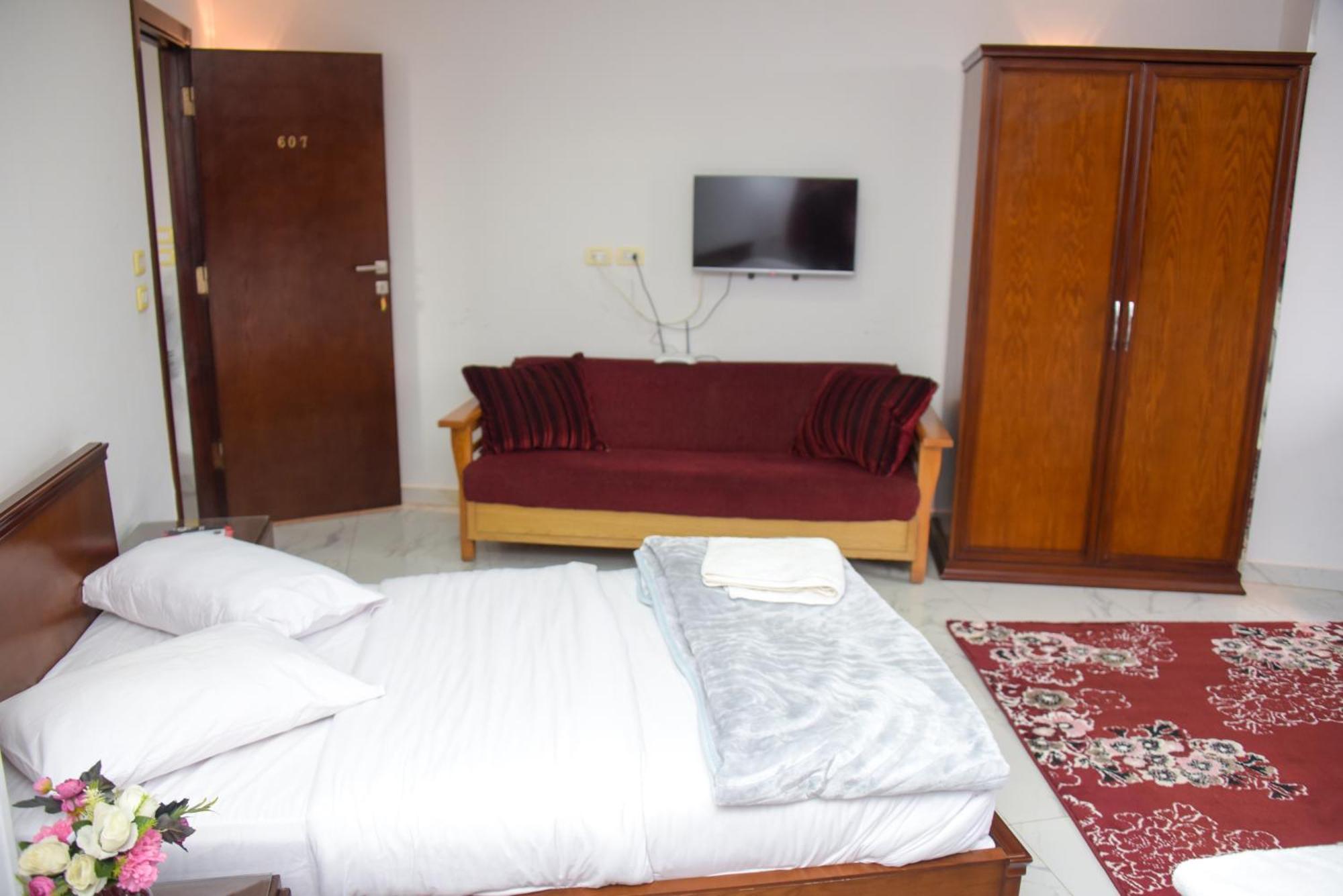Kafret el-Gabal New Asser Hotel Pyramid מראה חיצוני תמונה