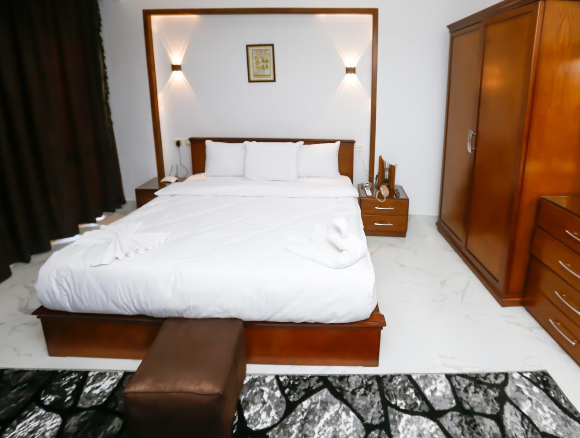 Kafret el-Gabal New Asser Hotel Pyramid מראה חיצוני תמונה